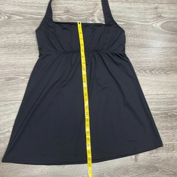 Lands’ End Black Swim Dress Underwire Halter Top Coverup Tankini Swimsuit 8P - Picture 6 of 15